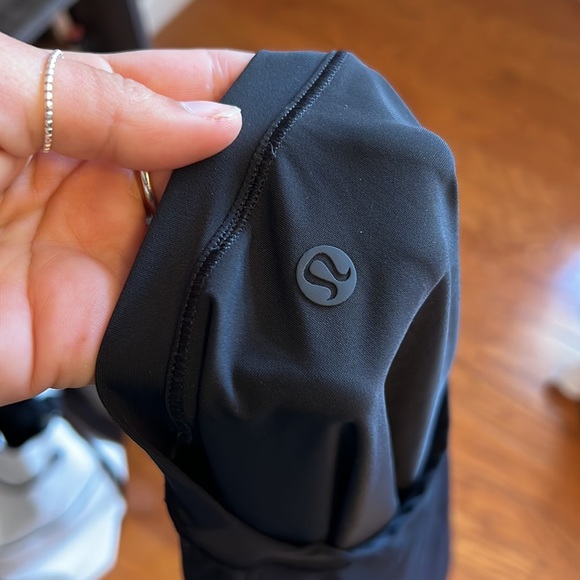 Lululemon workout shirt - Picture 2 of 2